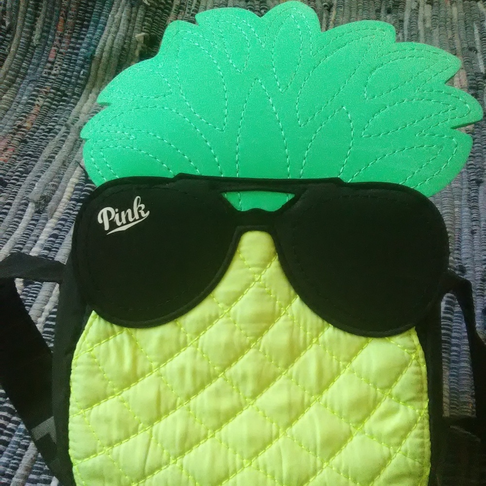 Victoria's Secret PINK Pineapple Cooler/lunch bag